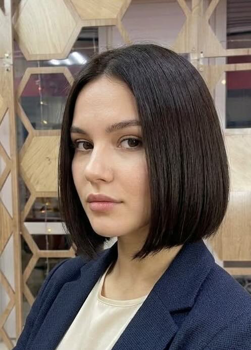 Женская стрижка боб в салоне Chicago, Казань
